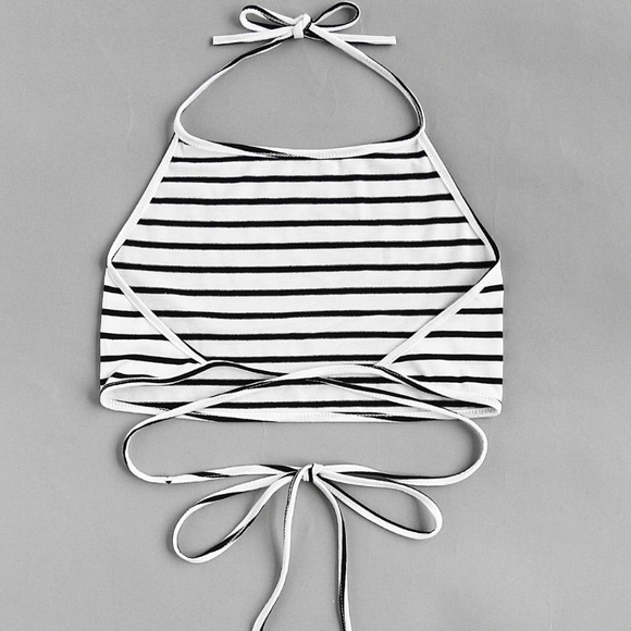 CROP TOP - Picture 2 of 2